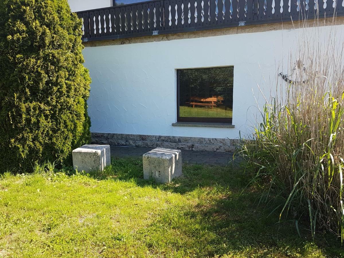 Ferienwohnung Am Rennsteig Bei Eisenach - Ilona Schmidt Wolfsburg-Unkeroda Ngoại thất bức ảnh